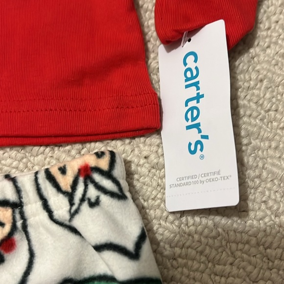 NWT Carter’s PJ set. Size 18 month - Picture 5 of 7